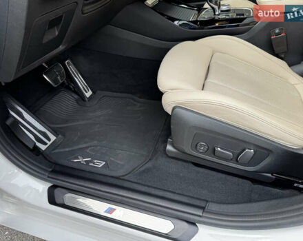 Белый БМВ Х3, объемом двигателя 2 л и пробегом 16 тыс. км за 45600 $, фото 13 на Automoto.ua