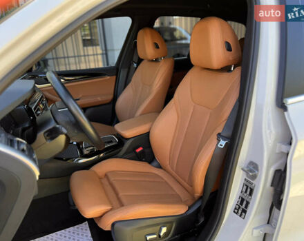 Белый БМВ Х3, объемом двигателя 2 л и пробегом 35 тыс. км за 55000 $, фото 25 на Automoto.ua