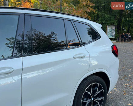 Белый БМВ Х3, объемом двигателя 2 л и пробегом 34 тыс. км за 35500 $, фото 7 на Automoto.ua