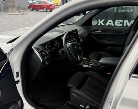 Белый БМВ Х3, объемом двигателя 2 л и пробегом 63 тыс. км за 39000 $, фото 19 на Automoto.ua