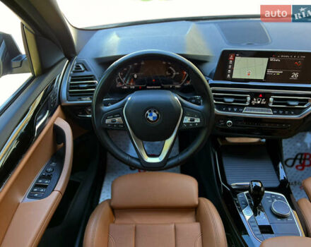 Белый БМВ Х3, объемом двигателя 2 л и пробегом 35 тыс. км за 55000 $, фото 34 на Automoto.ua