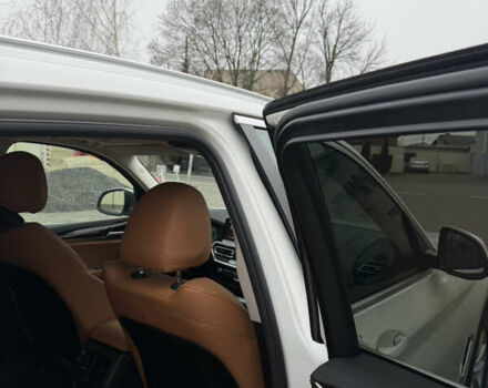 Білий БМВ Х3, об'ємом двигуна 2 л та пробігом 39 тис. км за 47600 $, фото 32 на Automoto.ua