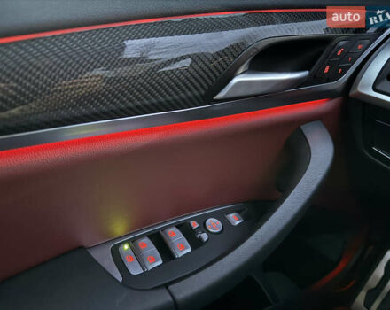 Белый БМВ Х3, объемом двигателя 3 л и пробегом 9 тыс. км за 65000 $, фото 24 на Automoto.ua