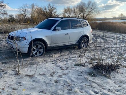 Белый БМВ Х3, объемом двигателя 3 л и пробегом 270 тыс. км за 8000 $, фото 1 на Automoto.ua