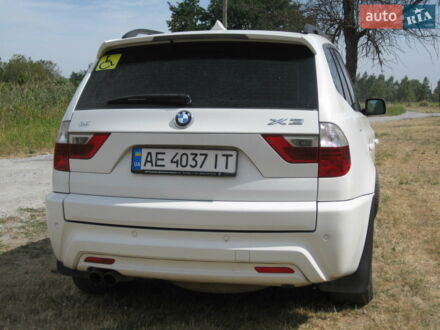 Белый БМВ Х3, объемом двигателя 3 л и пробегом 372 тыс. км за 7000 $, фото 1 на Automoto.ua