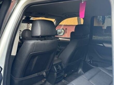 Белый БМВ Х3, объемом двигателя 2 л и пробегом 240 тыс. км за 12500 $, фото 1 на Automoto.ua