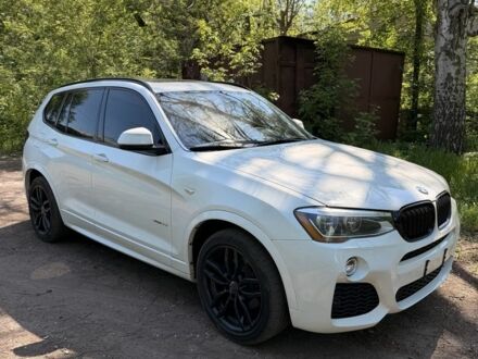 Белый БМВ Х3, объемом двигателя 3 л и пробегом 181 тыс. км за 22000 $, фото 1 на Automoto.ua