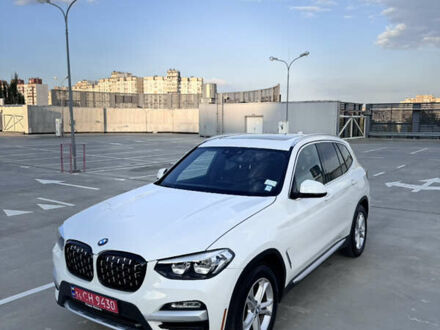 Белый БМВ Х3, объемом двигателя 2 л и пробегом 142 тыс. км за 25700 $, фото 1 на Automoto.ua