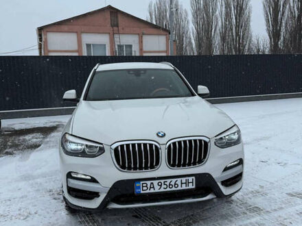 Білий БМВ Х3, об'ємом двигуна 2 л та пробігом 68 тис. км за 27999 $, фото 1 на Automoto.ua