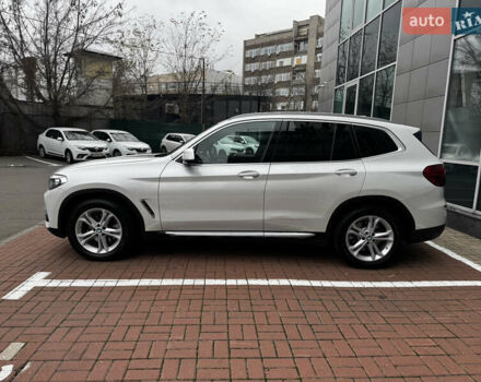 Білий БМВ Х3, об'ємом двигуна 2 л та пробігом 82 тис. км за 27000 $, фото 1 на Automoto.ua