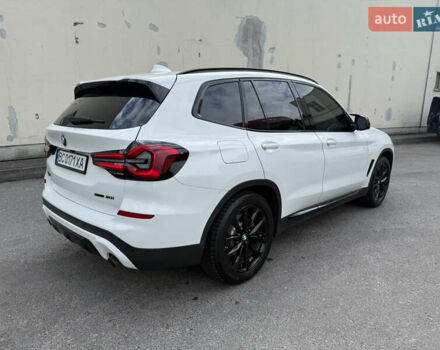 Белый БМВ Х3, объемом двигателя 2 л и пробегом 50 тыс. км за 35500 $, фото 1 на Automoto.ua