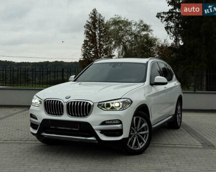 Білий БМВ Х3, об'ємом двигуна 2 л та пробігом 198 тис. км за 21400 $, фото 1 на Automoto.ua