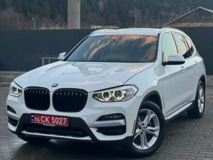 Белый БМВ Х3, объемом двигателя 2 л и пробегом 155 тыс. км за 34000 $, фото 1 на Automoto.ua