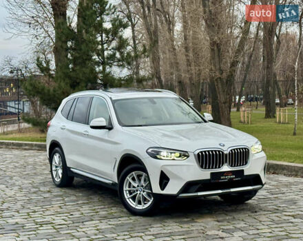 Белый БМВ Х3, объемом двигателя 2 л и пробегом 13 тыс. км за 45555 $, фото 1 на Automoto.ua