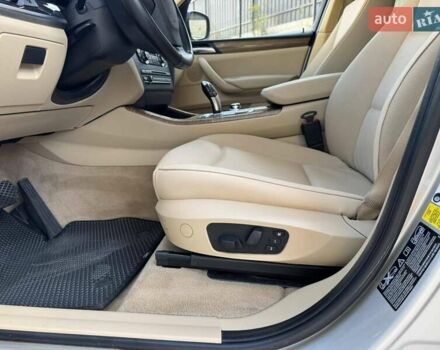 Бежевий БМВ Х3, об'ємом двигуна 2 л та пробігом 187 тис. км за 13900 $, фото 32 на Automoto.ua