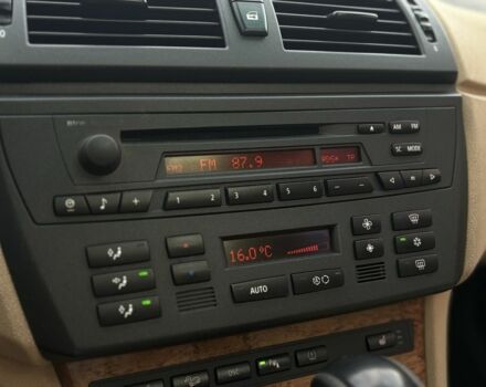 Чорний БМВ Х3, об'ємом двигуна 3 л та пробігом 248 тис. км за 8500 $, фото 16 на Automoto.ua