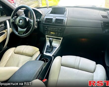 Чорний БМВ Х3, об'ємом двигуна 3 л та пробігом 195 тис. км за 8999 $, фото 3 на Automoto.ua