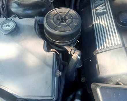 Чорний БМВ Х3, об'ємом двигуна 3 л та пробігом 200 тис. км за 8800 $, фото 10 на Automoto.ua