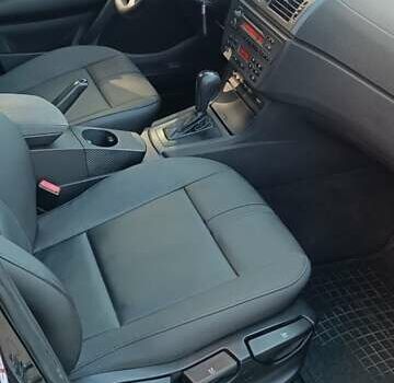 Чорний БМВ Х3, об'ємом двигуна 2.99 л та пробігом 350 тис. км за 8250 $, фото 3 на Automoto.ua