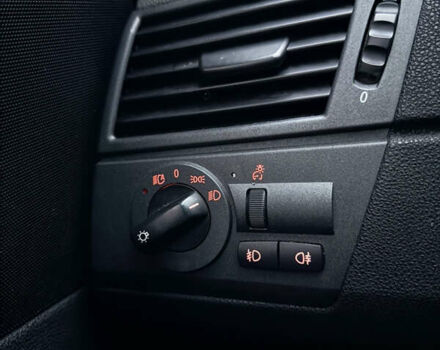 БМВ Х3 2005 в Черновцах на Automoto.ua Черный БМВ Х3, объемом двигателя 3 л и пробегом 400 тыс. км за 5700 $, фото 59 на Automoto.ua