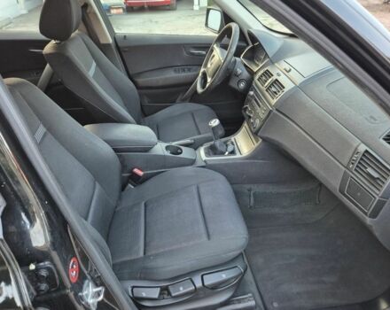 Чорний БМВ Х3, об'ємом двигуна 2 л та пробігом 168 тис. км за 2650 $, фото 11 на Automoto.ua