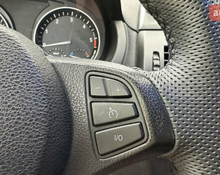 Чорний БМВ Х3, об'ємом двигуна 3 л та пробігом 327 тис. км за 11990 $, фото 30 на Automoto.ua