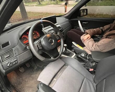 Черный БМВ Х3, объемом двигателя 2 л и пробегом 278 тыс. км за 5600 $, фото 5 на Automoto.ua