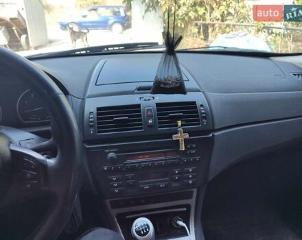 Черный БМВ Х3, объемом двигателя 2 л и пробегом 249 тыс. км за 10000 $, фото 8 на Automoto.ua