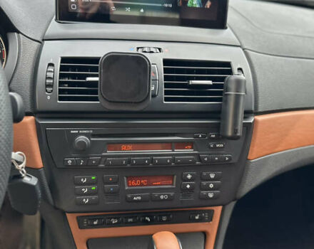 Чорний БМВ Х3, об'ємом двигуна 3 л та пробігом 327 тис. км за 11990 $, фото 25 на Automoto.ua