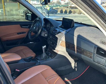 Черный БМВ Х3, объемом двигателя 2 л и пробегом 300 тыс. км за 9800 $, фото 7 на Automoto.ua