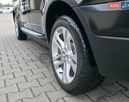 Чорний БМВ Х3, об'ємом двигуна 2 л та пробігом 249 тис. км за 8333 $, фото 38 на Automoto.ua