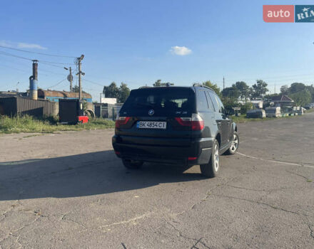 Черный БМВ Х3, объемом двигателя 2.5 л и пробегом 219 тыс. км за 8500 $, фото 3 на Automoto.ua