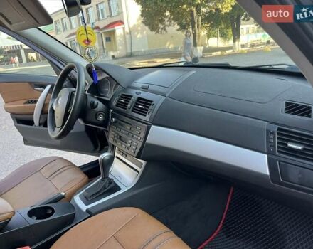 Чорний БМВ Х3, об'ємом двигуна 2 л та пробігом 272 тис. км за 9900 $, фото 17 на Automoto.ua