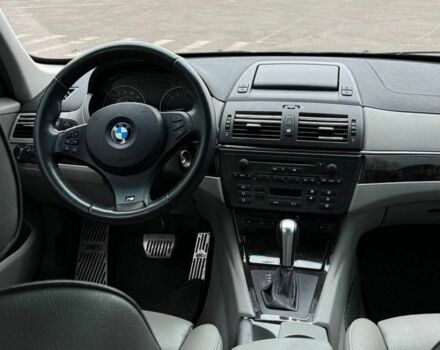 Чорний БМВ Х3, об'ємом двигуна 3 л та пробігом 219 тис. км за 8800 $, фото 5 на Automoto.ua