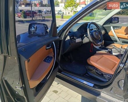 Черный БМВ Х3, объемом двигателя 2 л и пробегом 197 тыс. км за 8800 $, фото 12 на Automoto.ua