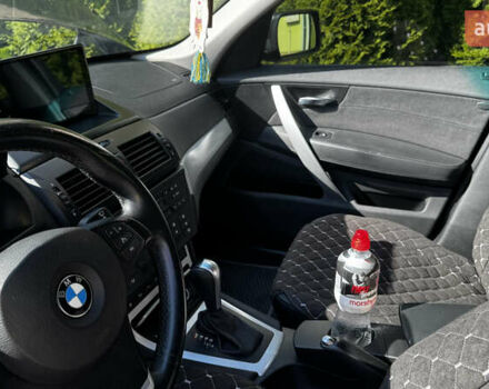 Черный БМВ Х3, объемом двигателя 2 л и пробегом 332 тыс. км за 11000 $, фото 5 на Automoto.ua