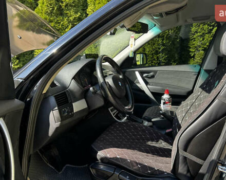 Черный БМВ Х3, объемом двигателя 2 л и пробегом 332 тыс. км за 11000 $, фото 1 на Automoto.ua