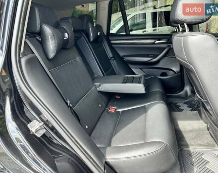 Чорний БМВ Х3, об'ємом двигуна 3 л та пробігом 257 тис. км за 12500 $, фото 9 на Automoto.ua