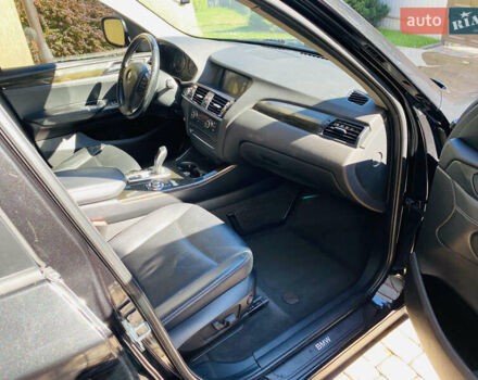 Чорний БМВ Х3, об'ємом двигуна 2 л та пробігом 295 тис. км за 9999 $, фото 36 на Automoto.ua