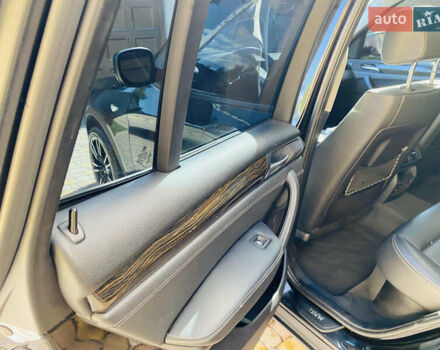 Чорний БМВ Х3, об'ємом двигуна 2 л та пробігом 295 тис. км за 9999 $, фото 27 на Automoto.ua