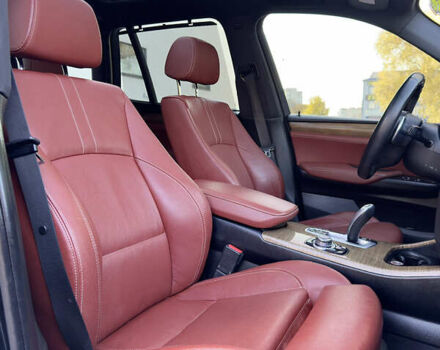 Черный БМВ Х3, объемом двигателя 2 л и пробегом 246 тыс. км за 14000 $, фото 25 на Automoto.ua