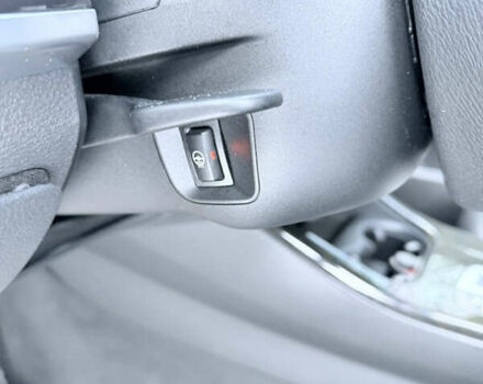 Чорний БМВ Х3, об'ємом двигуна 2 л та пробігом 174 тис. км за 13700 $, фото 11 на Automoto.ua