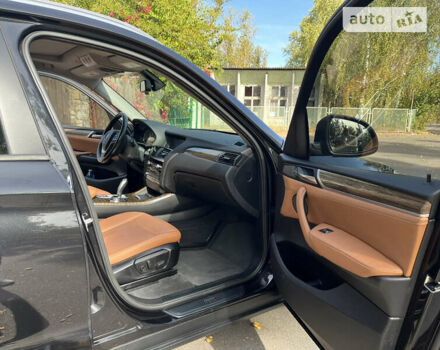 Чорний БМВ Х3, об'ємом двигуна 2 л та пробігом 238 тис. км за 18599 $, фото 24 на Automoto.ua
