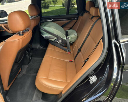 Черный БМВ Х3, объемом двигателя 2 л и пробегом 251 тыс. км за 16999 $, фото 12 на Automoto.ua