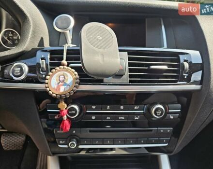 Чорний БМВ Х3, об'ємом двигуна 2 л та пробігом 236 тис. км за 20999 $, фото 24 на Automoto.ua