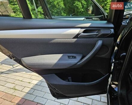 Чорний БМВ Х3, об'ємом двигуна 2 л та пробігом 236 тис. км за 20999 $, фото 33 на Automoto.ua