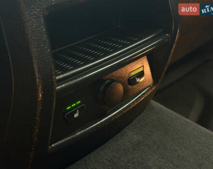 Чорний БМВ Х3, об'ємом двигуна 2 л та пробігом 228 тис. км за 13300 $, фото 32 на Automoto.ua
