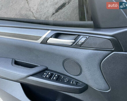 Чорний БМВ Х3, об'ємом двигуна 2 л та пробігом 122 тис. км за 17200 $, фото 27 на Automoto.ua