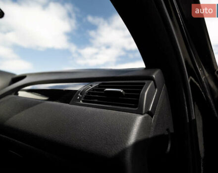 Чорний БМВ Х3, об'ємом двигуна 2 л та пробігом 152 тис. км за 18000 $, фото 22 на Automoto.ua