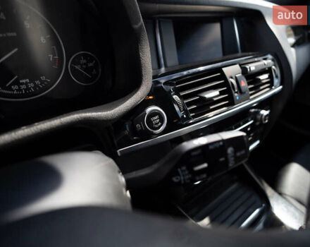 Чорний БМВ Х3, об'ємом двигуна 2 л та пробігом 152 тис. км за 18000 $, фото 9 на Automoto.ua